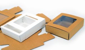 ΧΑΡΤΙΝΟ ΚΟΥΤΙ ΣΥΡΤΑΡΩΤΟ ΜΕ ΠΑΡΑΘΥΡΟ 19.5cm x 15.5cm x 5cm 0402156/12 ΤΕΜΑΧΙΑ