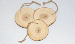 Ξύλινος Κορμός Φέτα 8-9 cm Με Κορδόνι